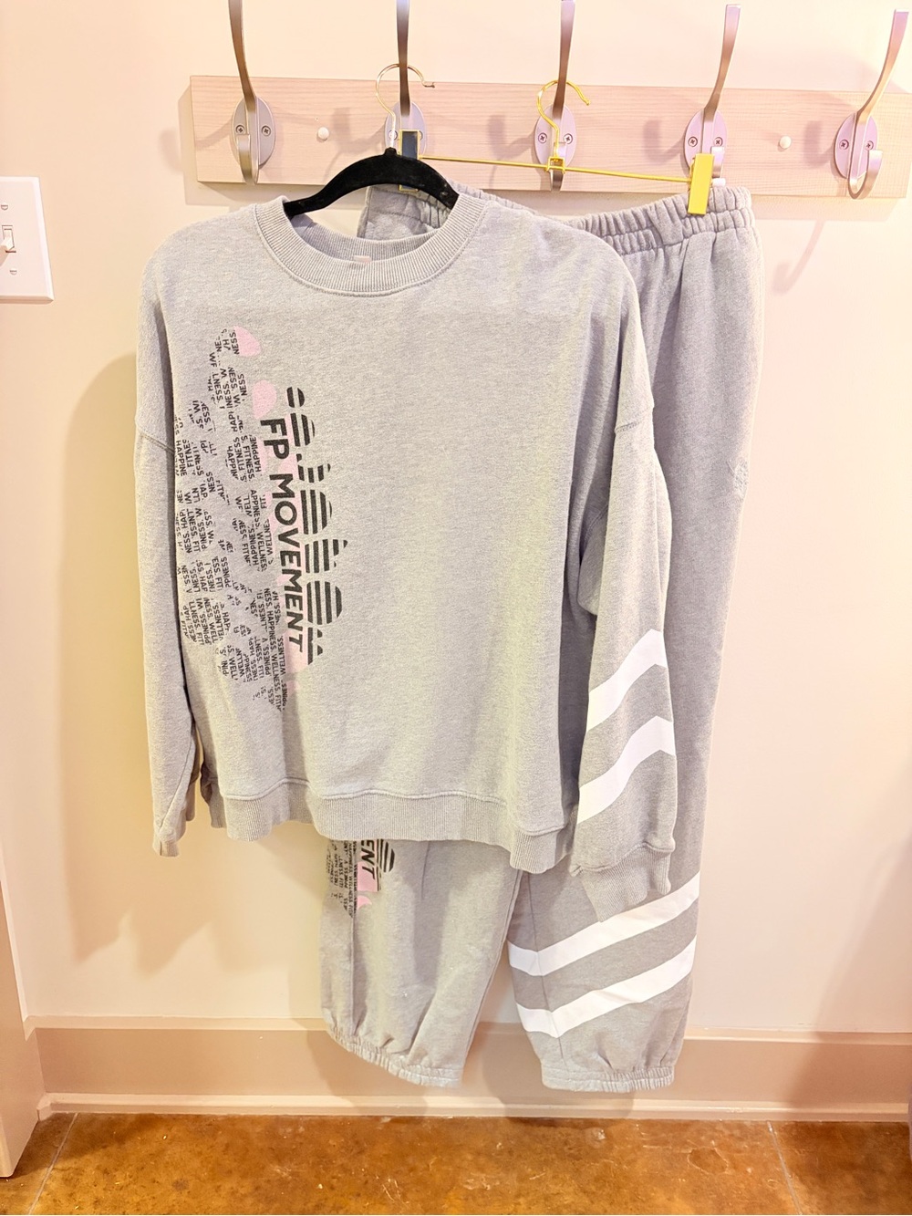FP Movement by Free People Gray & White Cozy Sweatshirt and Jogger Set